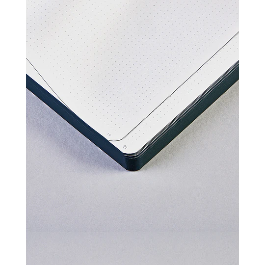 Nuuna Libreta Half Full