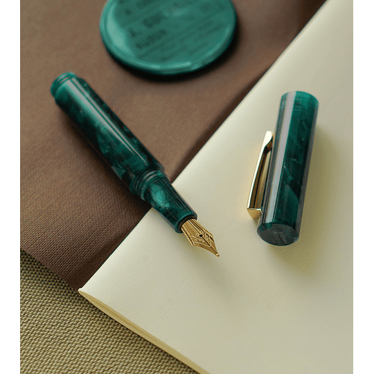 Attaché Pluma Marbled Mint