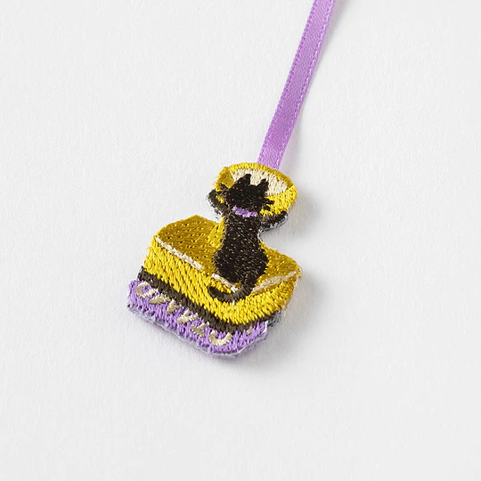 Midori Embroidery Bookmarker Cat