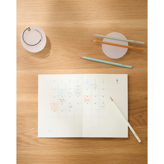 MD Notebook Diary 2027 (A7)