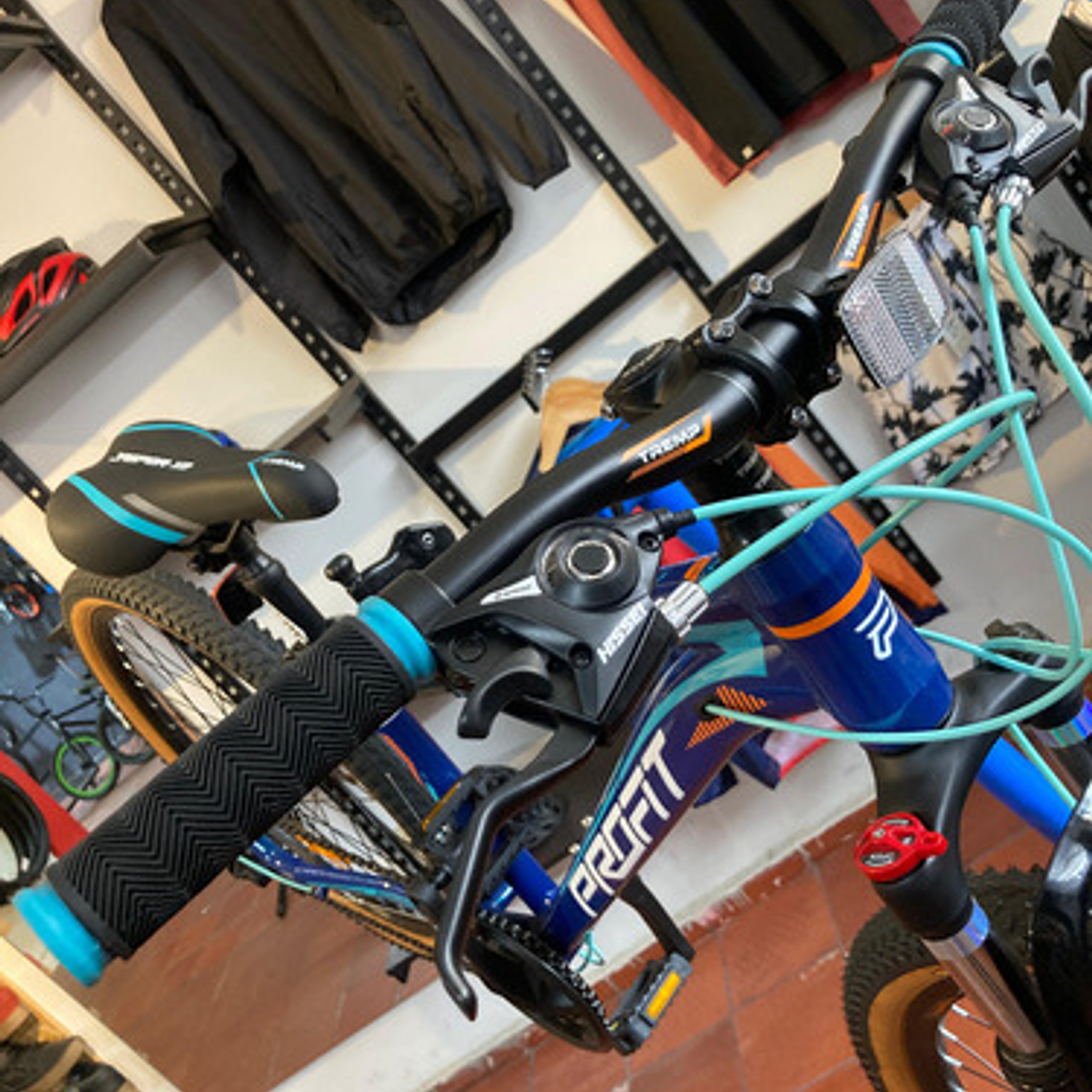 Bicicleta Profit Jasper X2 3X8 Velocidades Rin 24 5