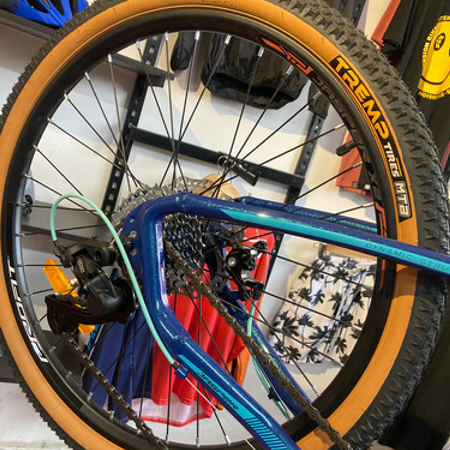 Bicicleta Profit Jasper X2 3X8 Velocidades Rin 24 8