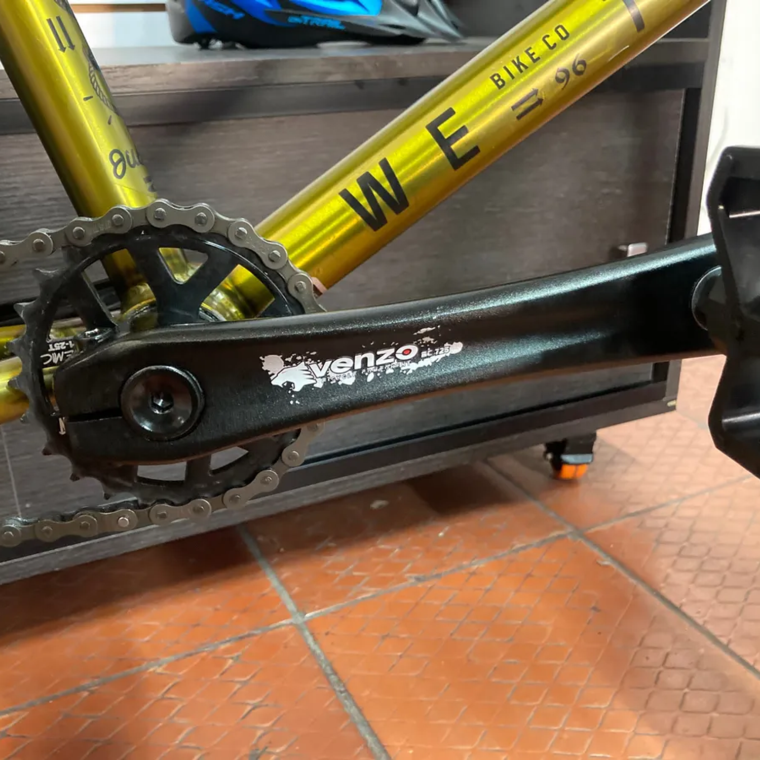 Bielas Venzo Series BC725 5