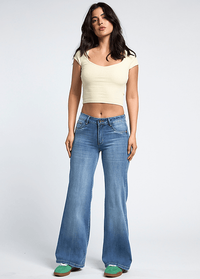 Jeans Pant Tiro Medio 1918