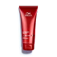 Wella Ultimate Repair Trío Shampoo 250 ml + Conditioner 200 ml + Miracle Hair Rescue 95 ml - thumbnail 3