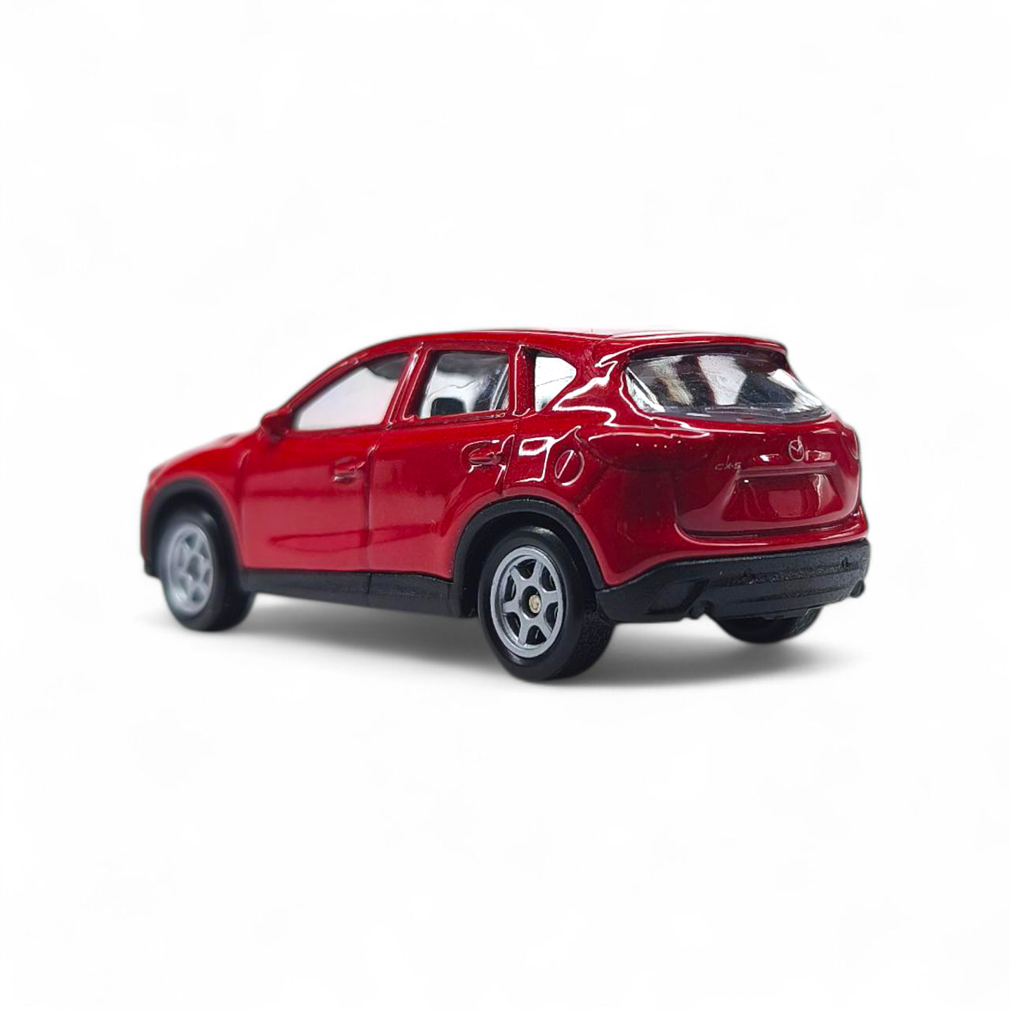 Mazda CX-5 A Escala 1:64 3