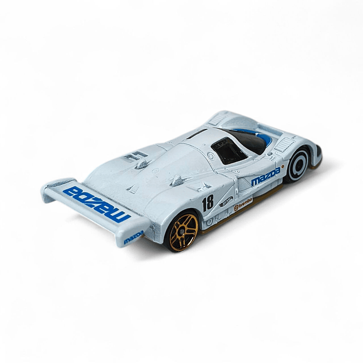 Mazda 787B A Escala 1:64 5