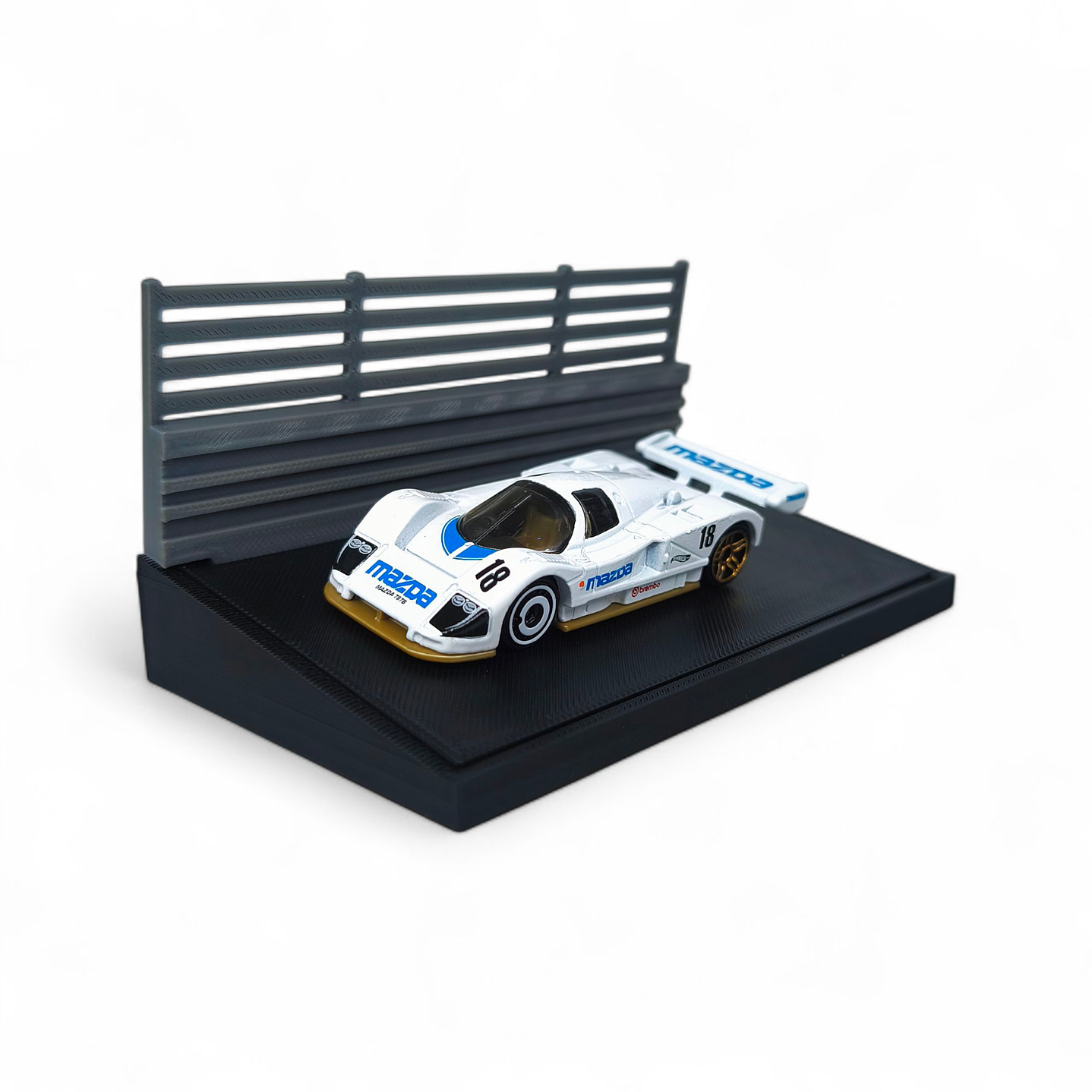 Mazda 787B A Escala 1:64 6