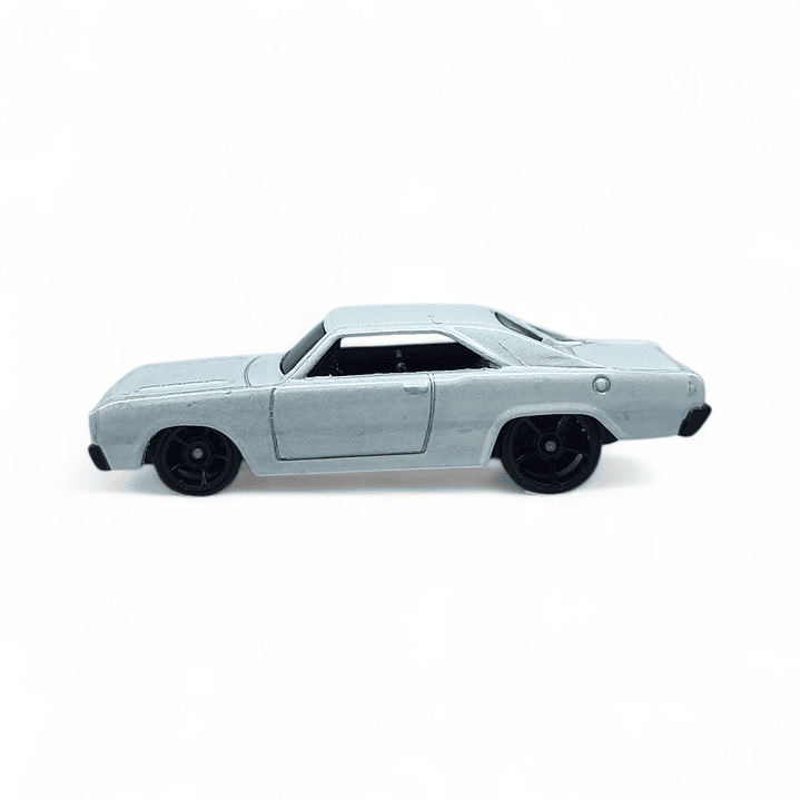 Dodge Charger 1974 A Escala 1:64 2