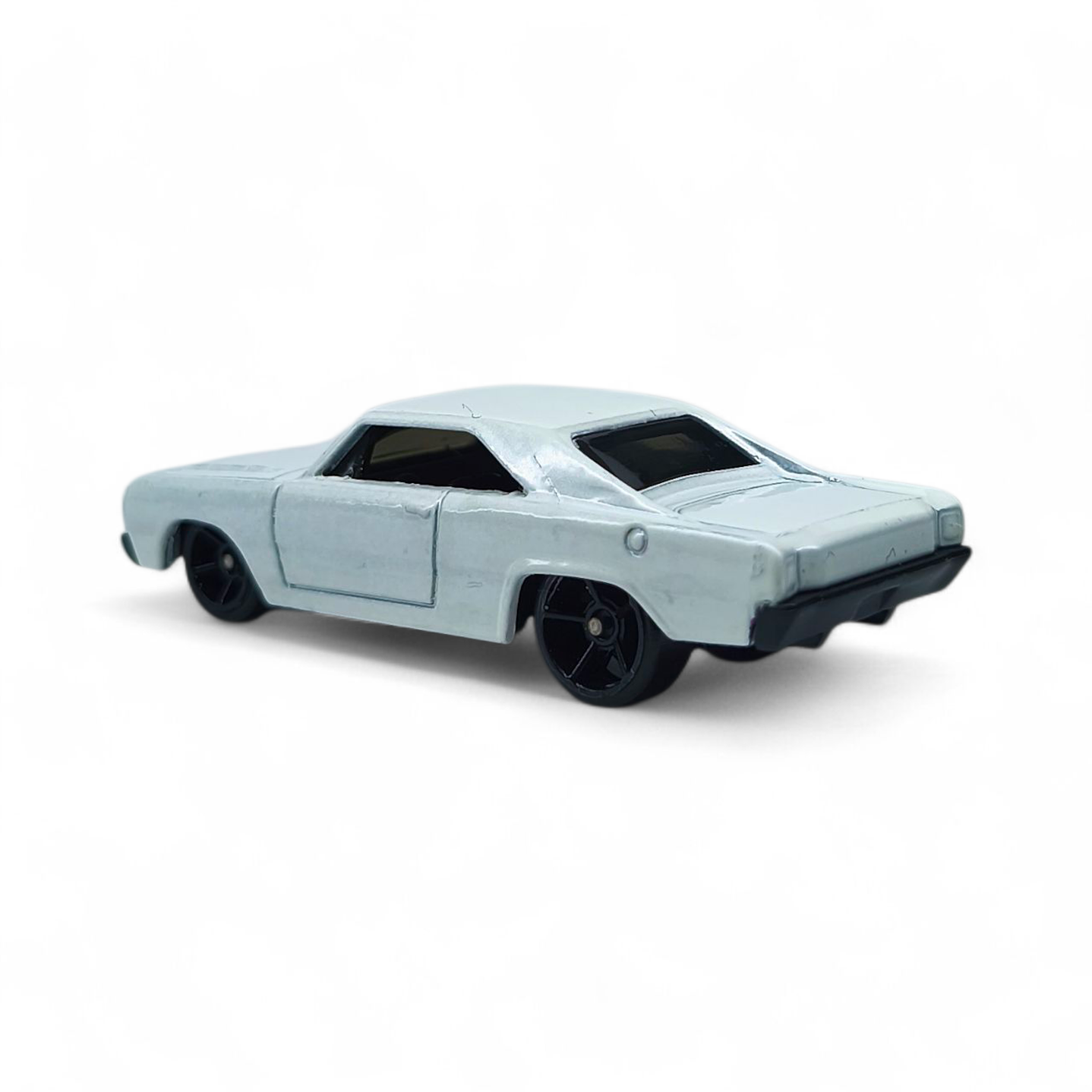 Dodge Charger 1974 A Escala 1:64 3