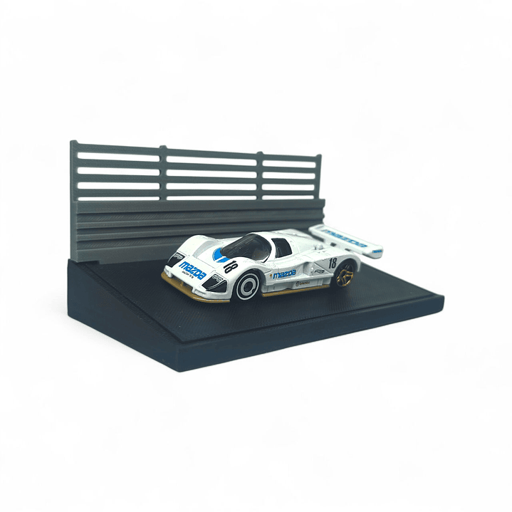 Diorama De Pista Carro A Escala 1:64 1