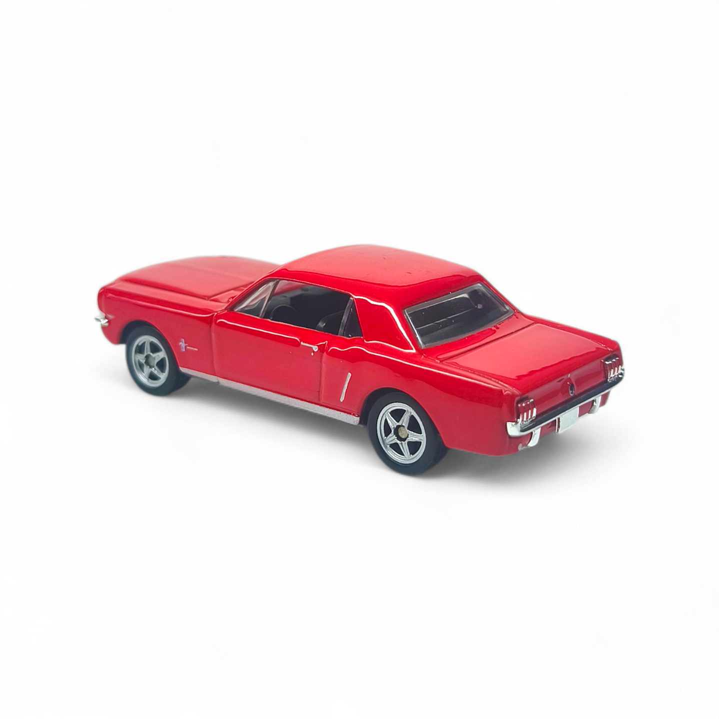 Ford Mustang 1964 A Escala 1:64 3