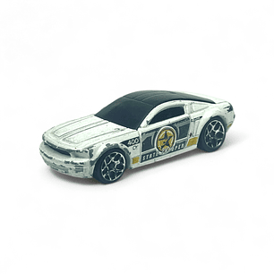 Ford Mustang Sheriff A Escala 1:64 (Para Restaurar)