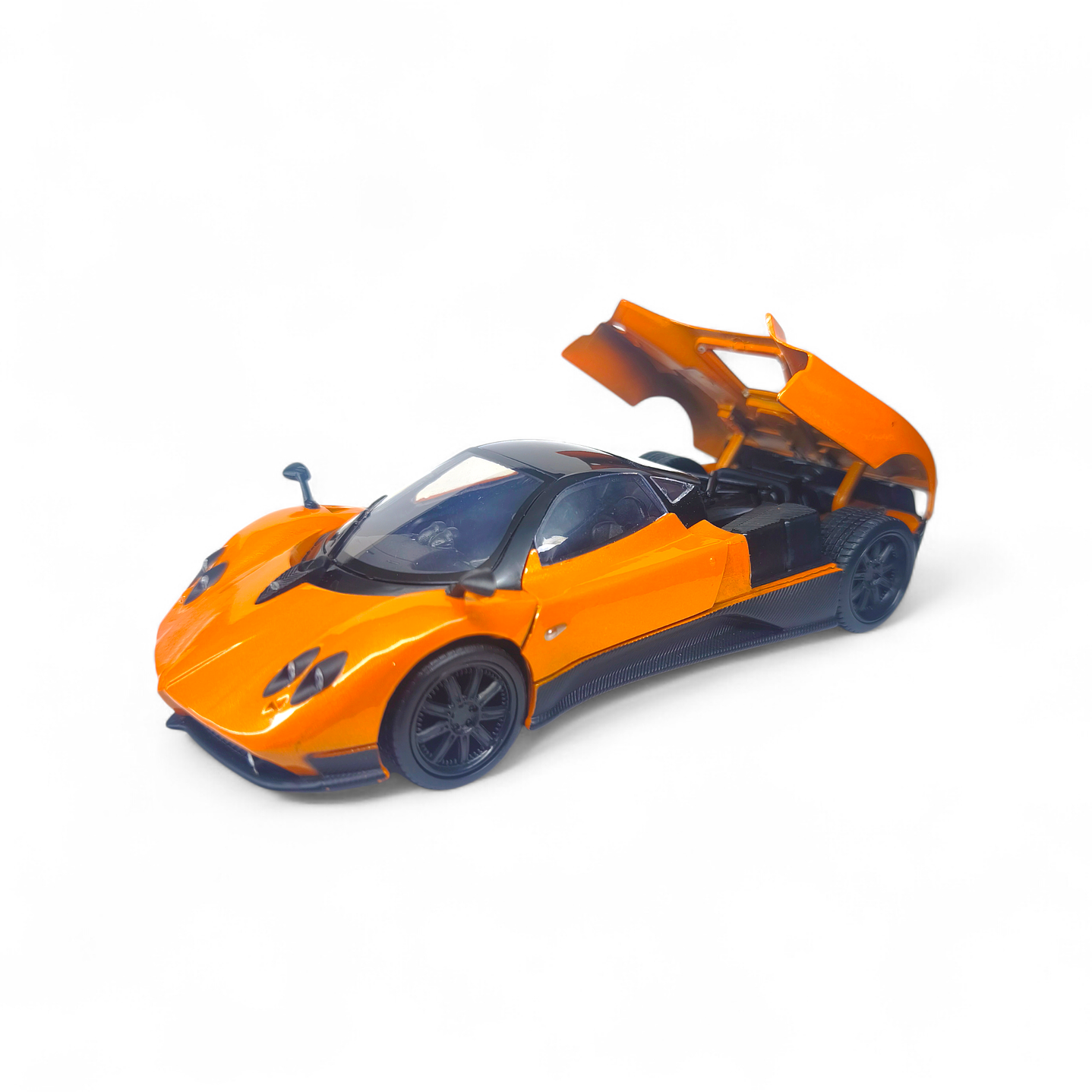 Pagani Zonda F C12 A Escala 1:24 4
