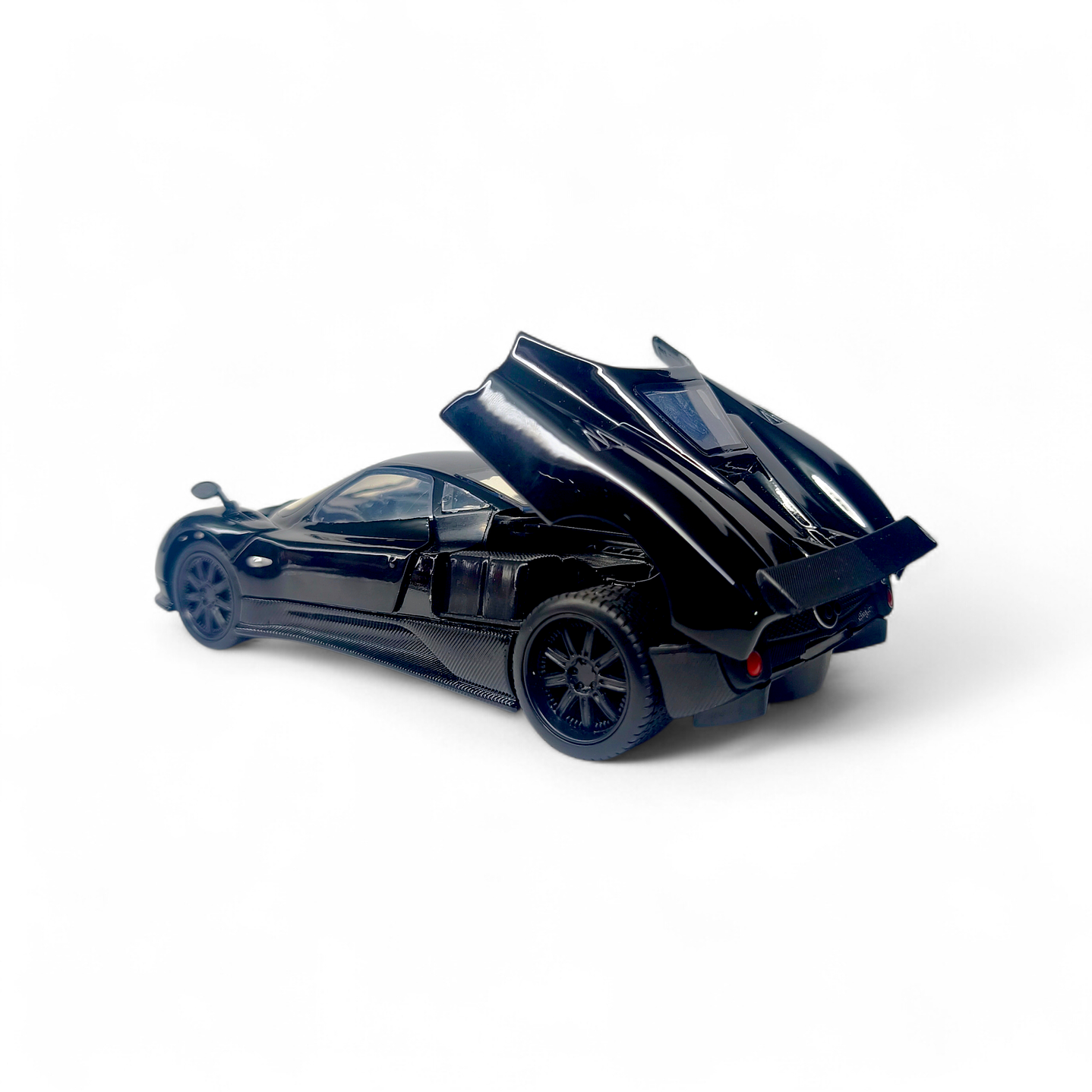 Pagani Zonda F C12 A Escala 1:24 13