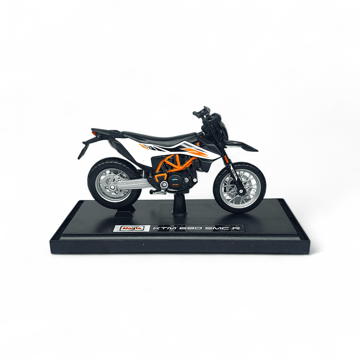 KTM 690 SMC R A Escala 1:18 4