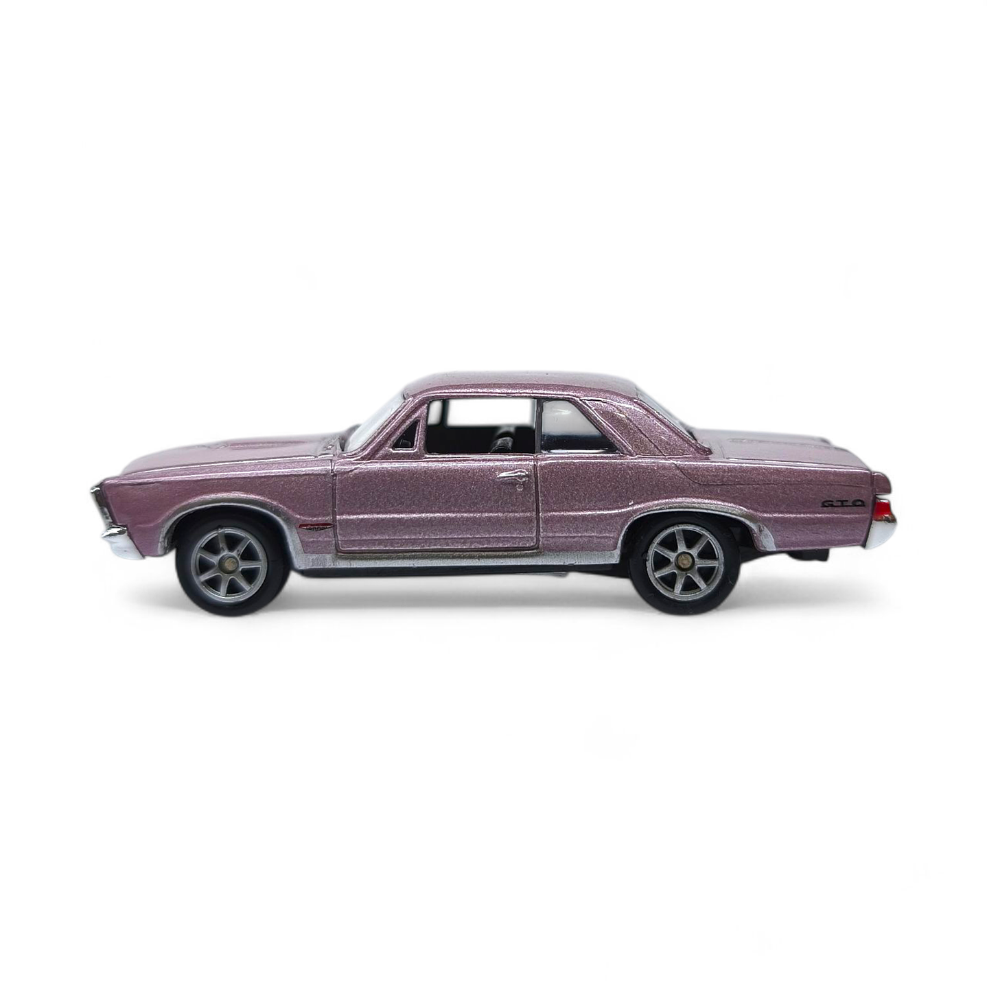 Pontiac GTO 1965 A Escala 1:64 2