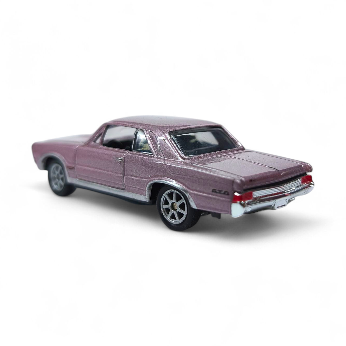 Pontiac GTO 1965 A Escala 1:64 3