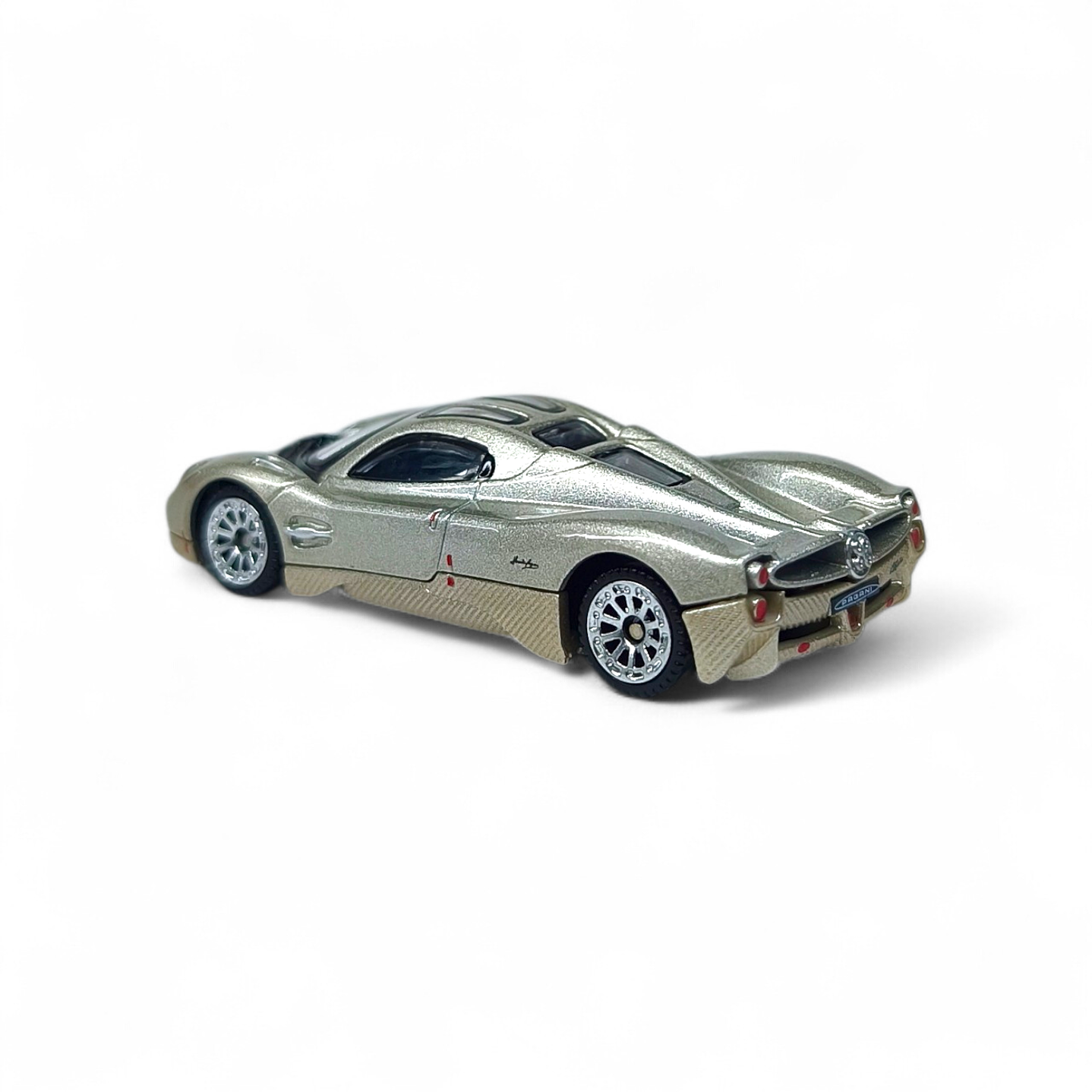 Pagani Utopia A Escala 1:64 Premium 3
