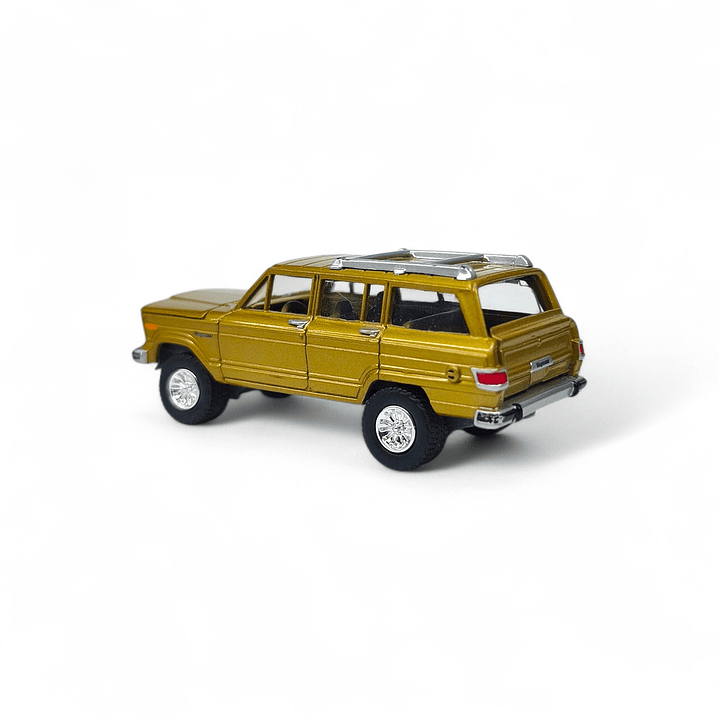 Jeep Wagoner 1981 A Escala 1:64 (Usado) 5