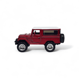 Toyota Land Cruiser Fj43 A Escala 1:64