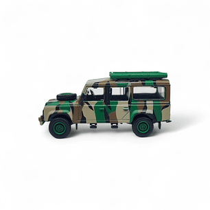 Land Rover Defender 110 A Escala 1:64  Ejercito Malasio
