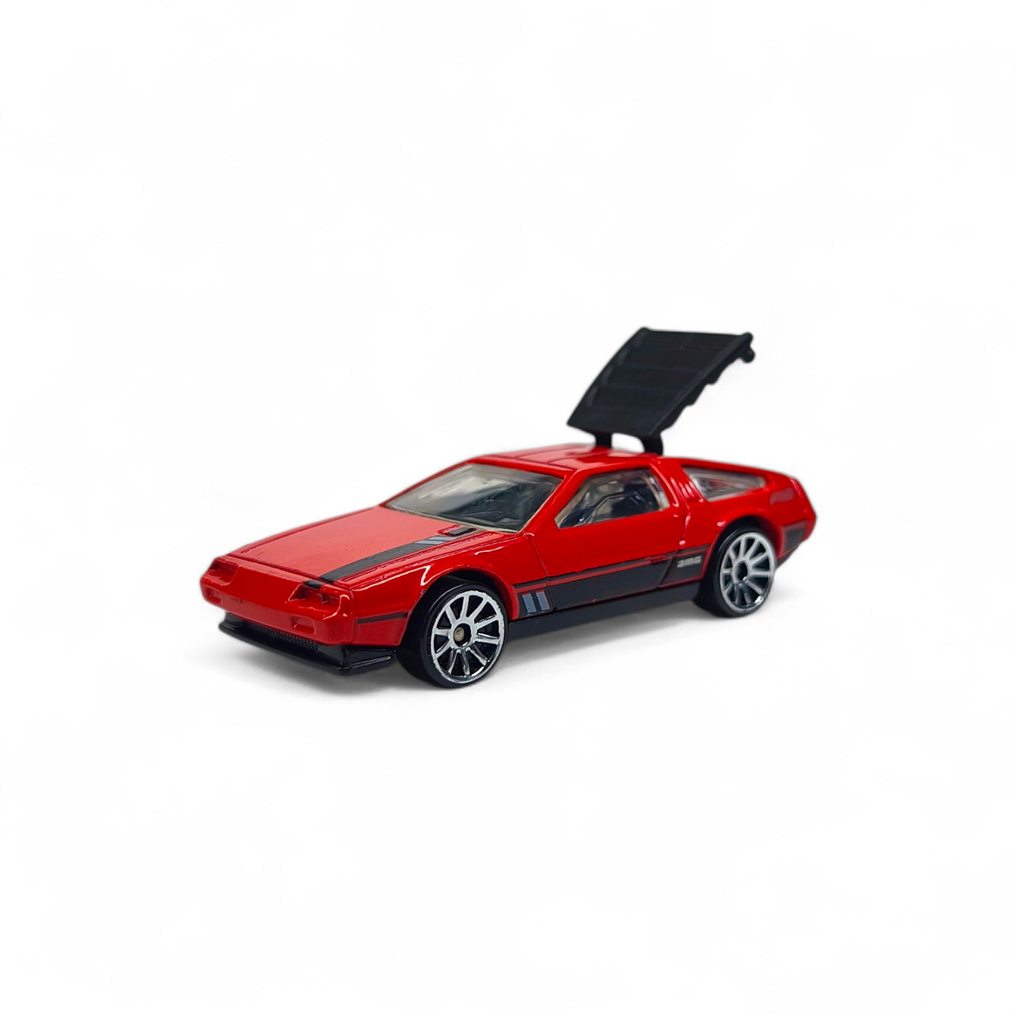 Dmc Delorean A Escala 1:64 4