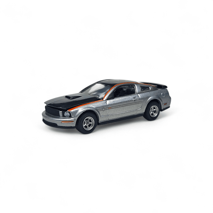 Ford Mustang AV8R 2009 A Escala 1:64 1