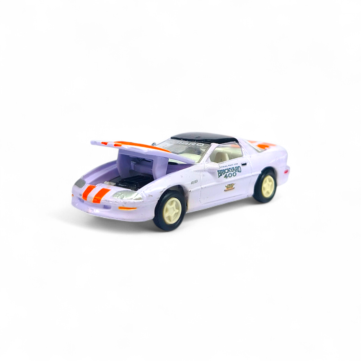 Chevrolet Camaro 1996 A Escala 1:64 (Usado) 4