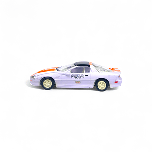 Chevrolet Camaro 1996 A Escala 1:64 (Usado)