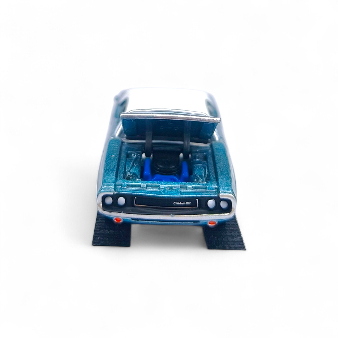 Dodge Challenger 1970 A Escala 1:64 5