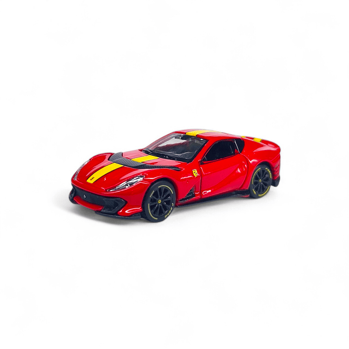 Ferrari 812 Competizione A Escala 1:64 1