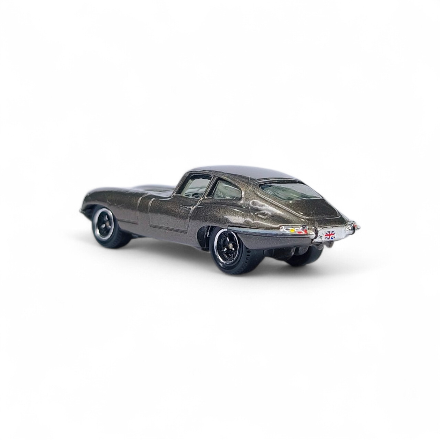 Jaguar E-type Coupe 1961 A Escala 1:64 3