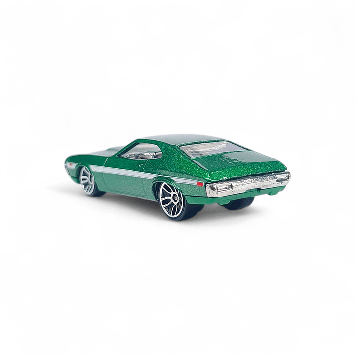 Ford Grand Torino Sport 1972 A Escala 1:64  3