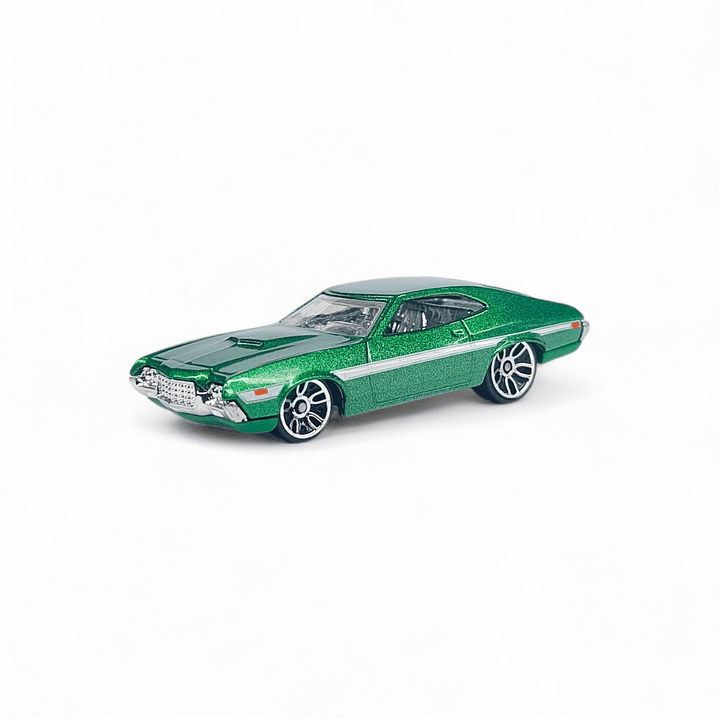 Ford Grand Torino Sport 1972 A Escala 1:64  1