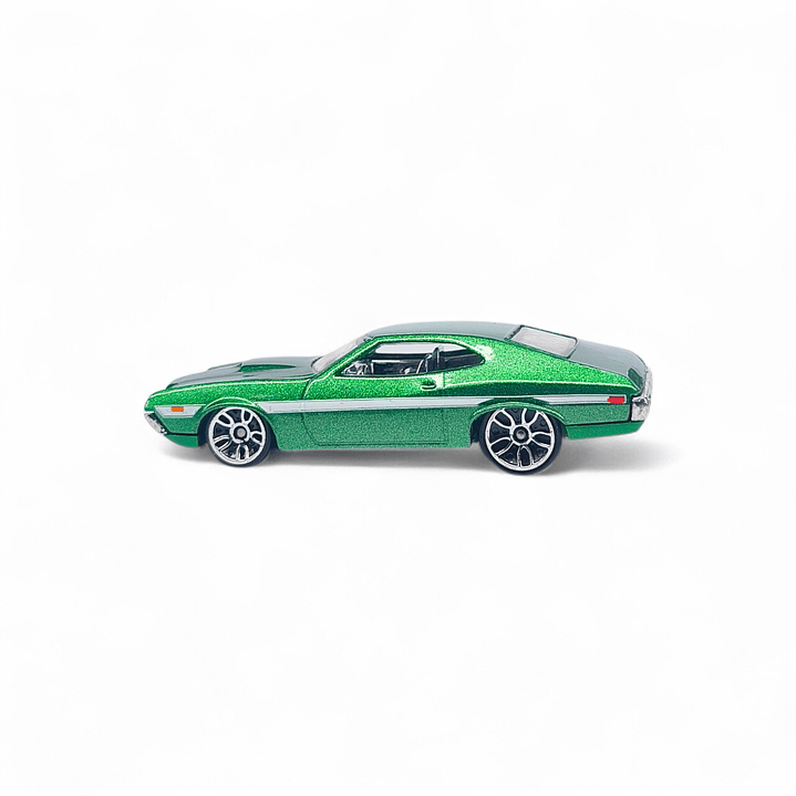 Ford Grand Torino Sport 1972 A Escala 1:64  2