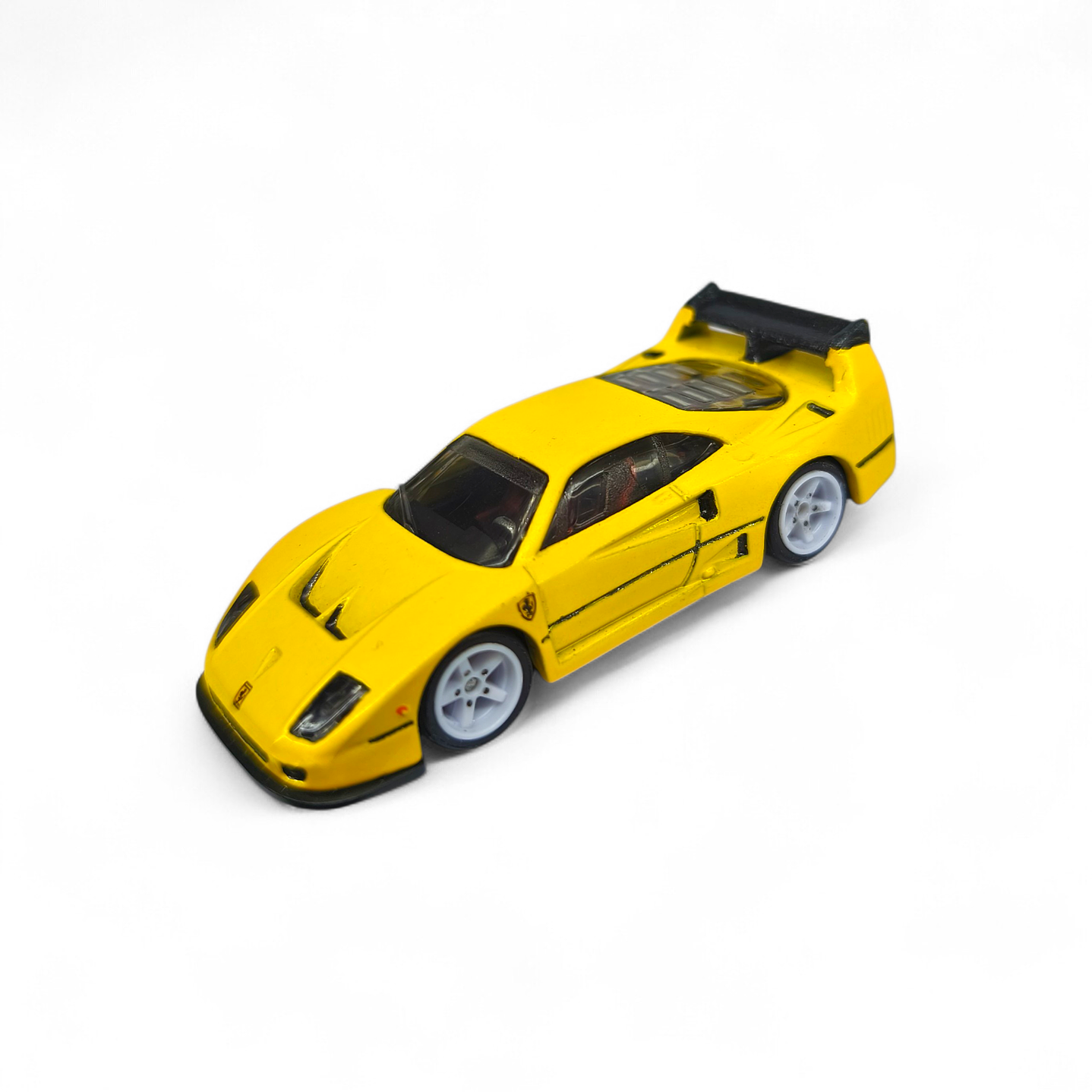 Ferrari F40 Competizione Custom A Escala 1:64 4