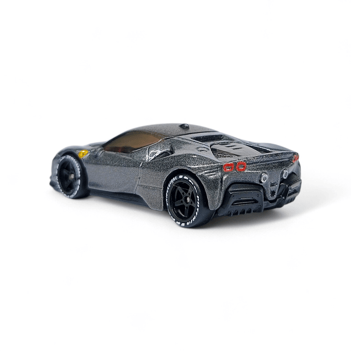 Ferrari SF90 Stralade Custom A Escala 1:64 3