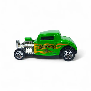 Ford 32 Hot Rod A Escala 1:64 (Usado)