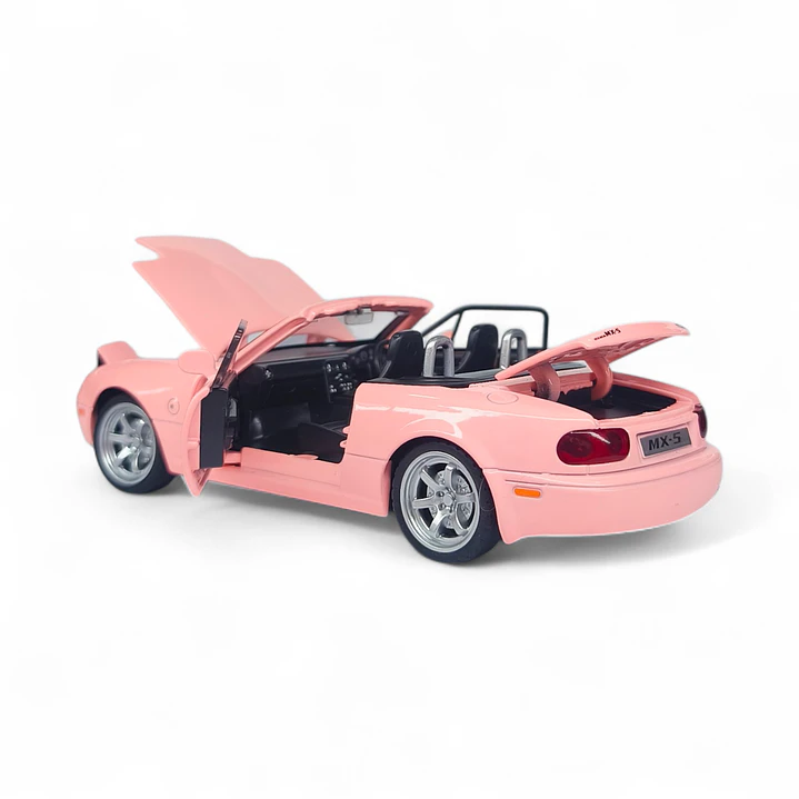 Mazda MX-5 Miata A Escala 1:32 3