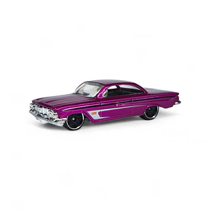Chevrolet Impala 1961 A Escala 1:64