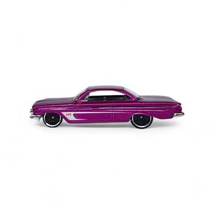 Chevrolet Impala 1961 A Escala 1:64