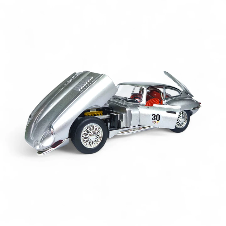 Jaguar E-type A Escala 1:24 4