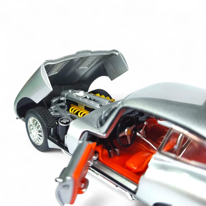 Jaguar E-type A Escala 1:24 5