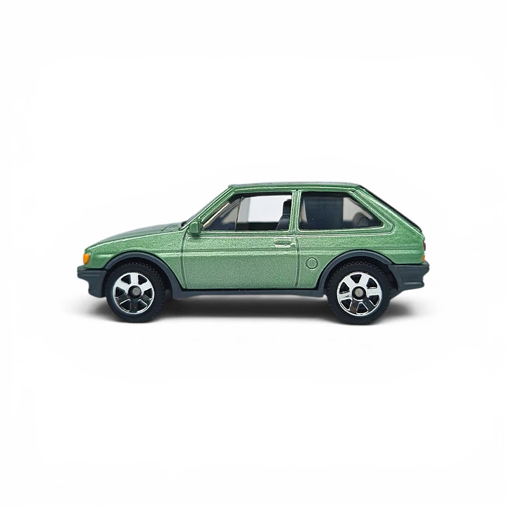Ford Fiesta Mk2 1983 A Escala 1:64 2