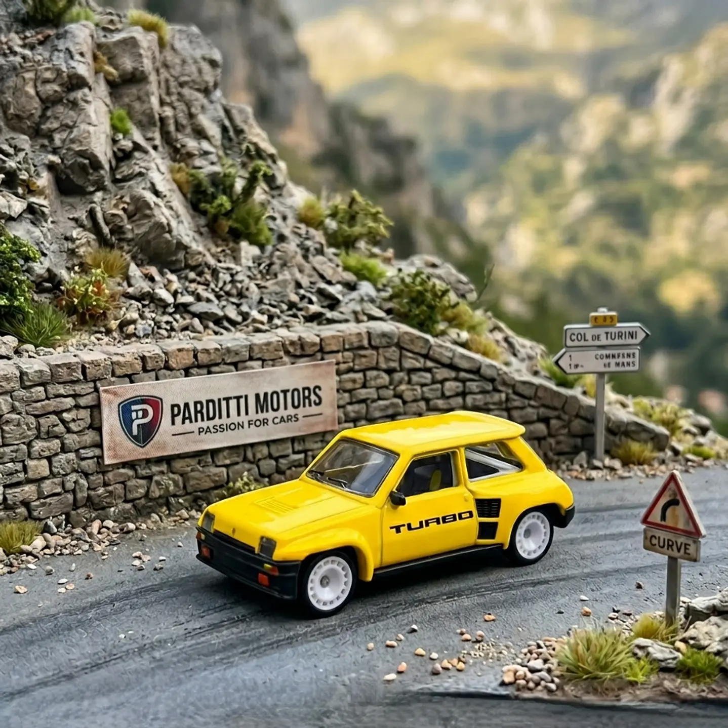 Renault R5 Turbo Custom A Escala 1:64 1