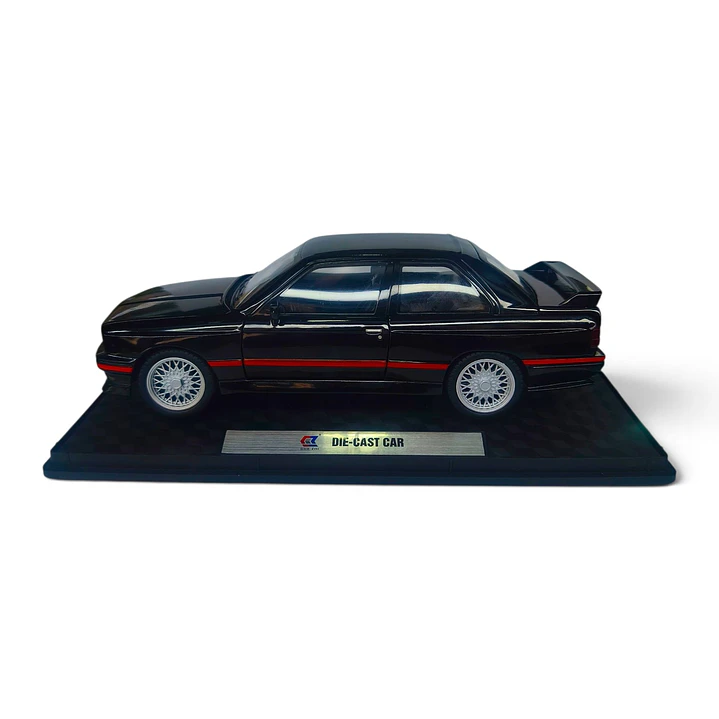 BMW M3 E30 A Escala 1:24 5