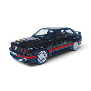 BMW M3 E30 A Escala 1:24