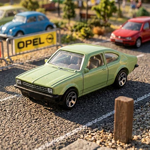 Opel Kadett C GT/E 1975 A Escala 1:64