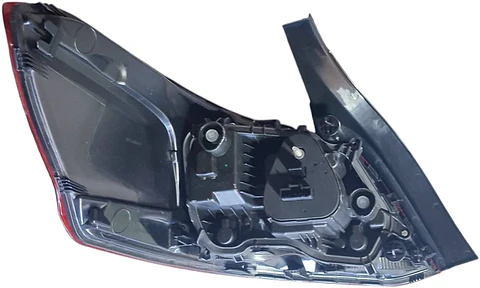 FAROL PEUGEOT PEUGEOT 301 2018/2024 DERECHO